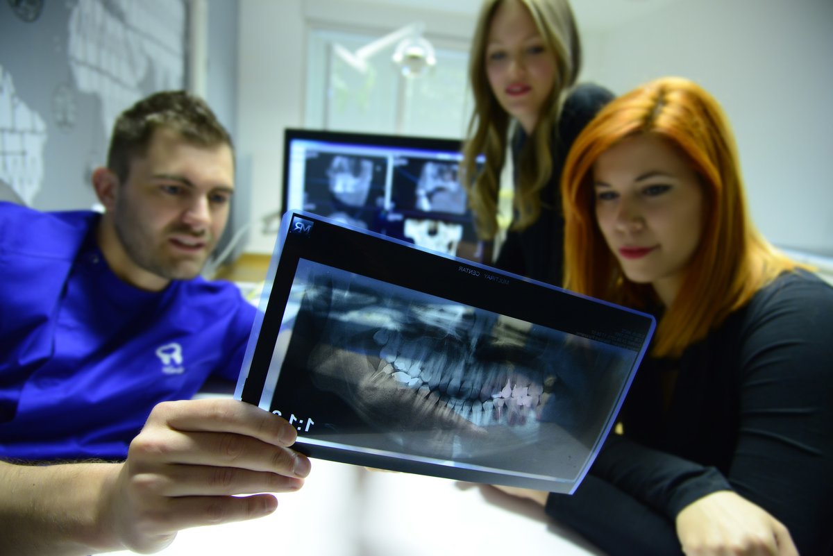 Dental Centar 4Smile - Dental Centar 4Smile