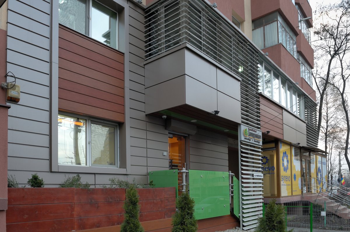 Dental Center Jamgossian - Dental Center Jamgossian