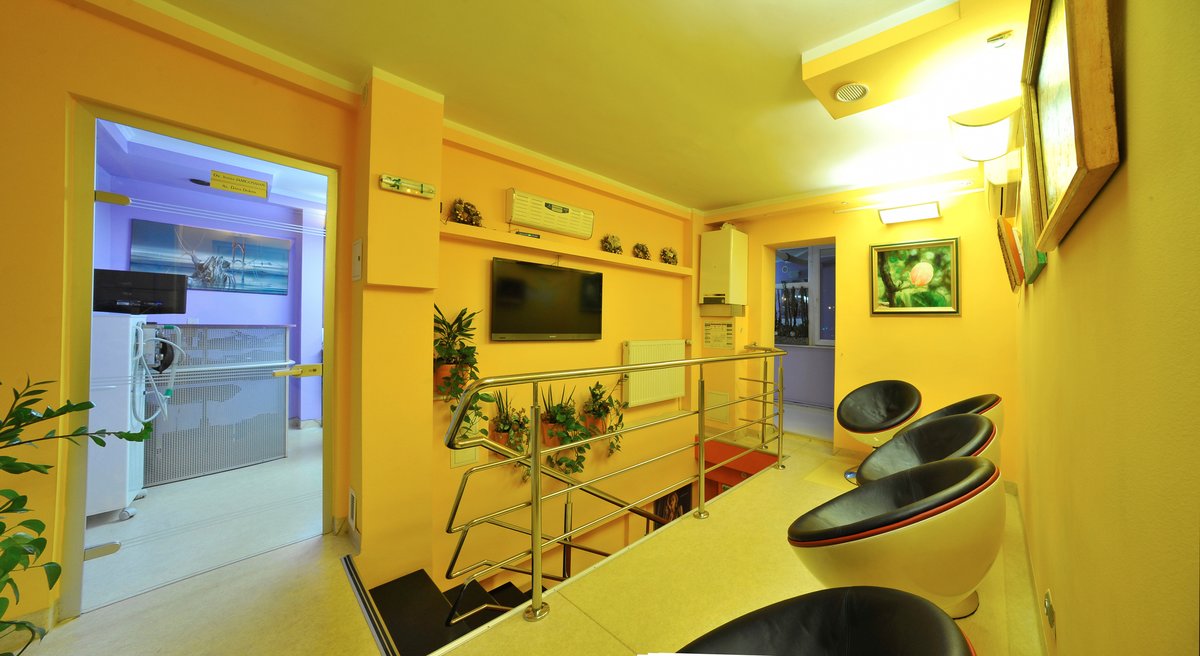 Dental Center Jamgossian - Dental Center Jamgossian