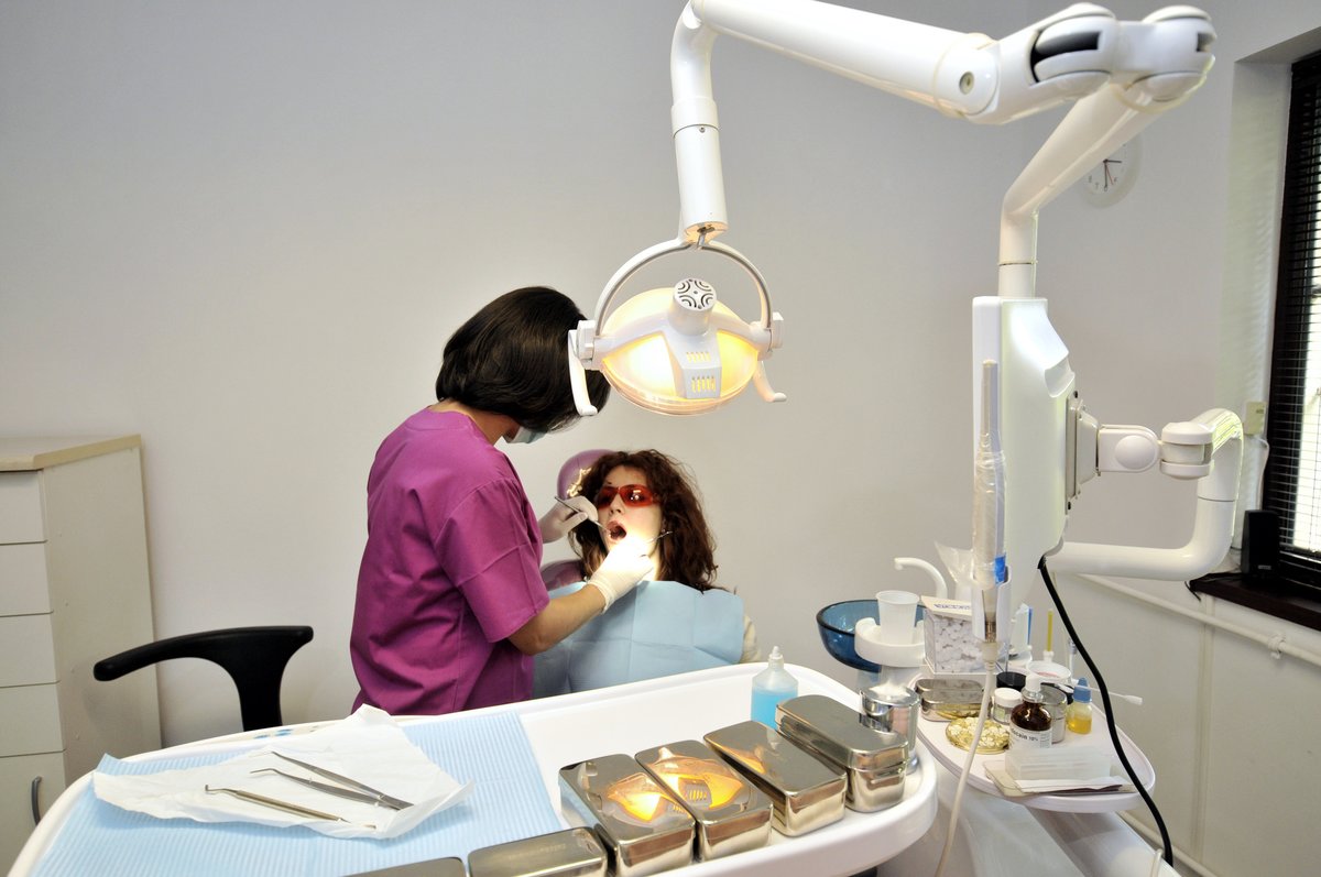 Dental Clinic Taradent - Dr. Omer Filiz - Dental Clinic Taradent - Dr. Omer Filiz