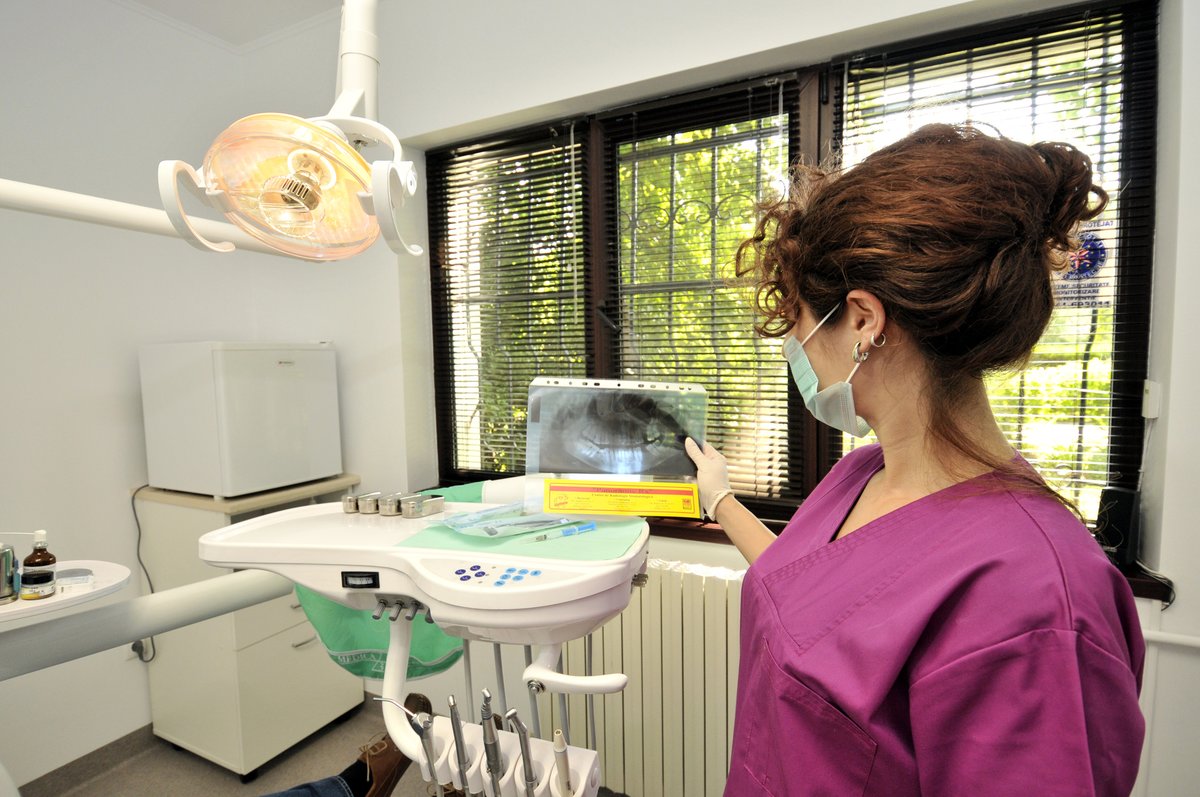 Dental Clinic Taradent - Dr. Omer Filiz - Dental Clinic Taradent - Dr. Omer Filiz