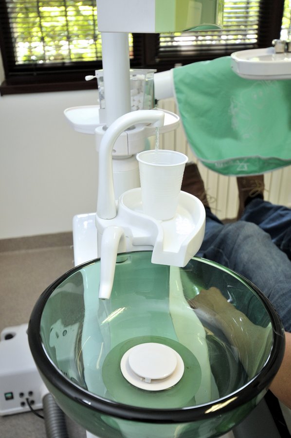 Dental Clinic Taradent - Dr. Omer Filiz - Dental Clinic Taradent - Dr. Omer Filiz