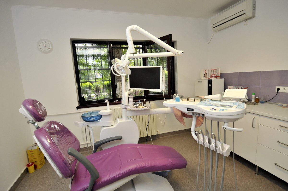 Dental Clinic Taradent - Dr. Omer Filiz - Dental Clinic Taradent - Dr. Omer Filiz