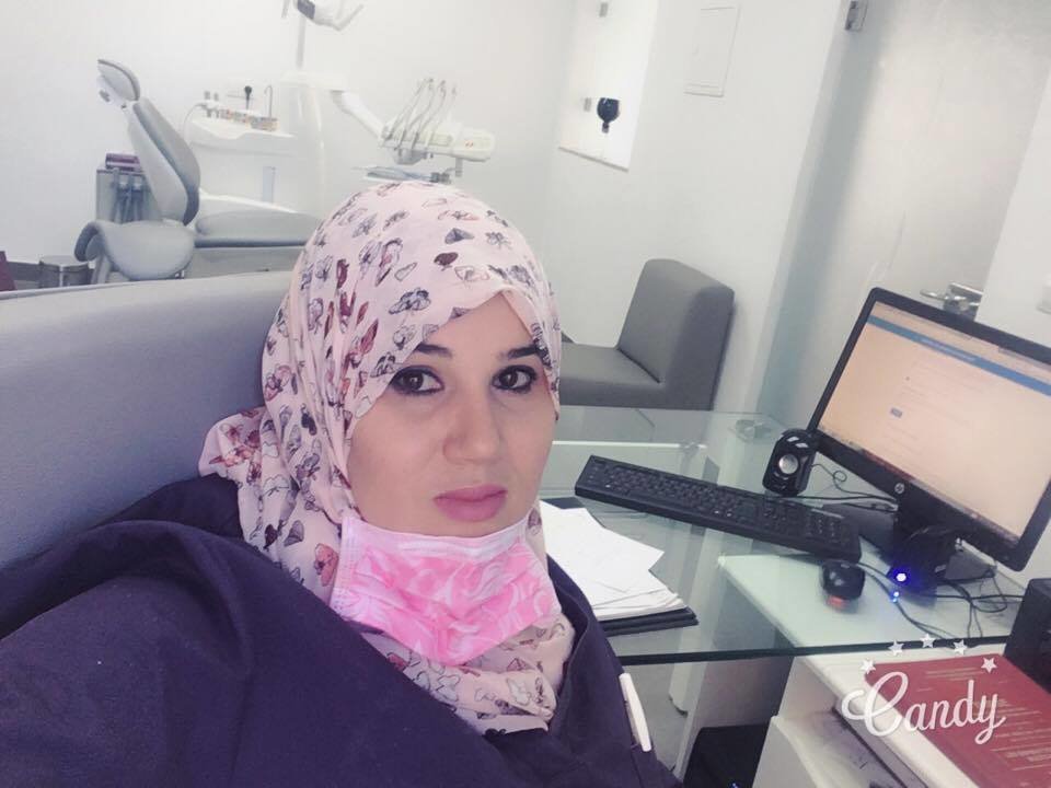 طبيب أسنان الحمامات: الدكتورة هدى دجيبالي - Dentist Hammamet: Dr Houda Djebali