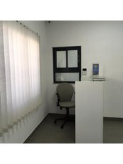 طبيب أسنان الحمامات: الدكتورة هدى دجيبالي - Dentist Hammamet: Dr Houda Djebali