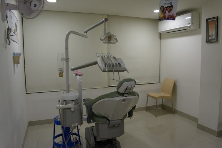 Dentys Dental Care - Vikrampuri - Dentys Dental Care - Vikrampuri