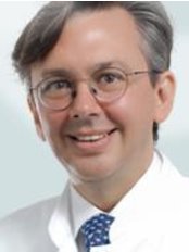 Dermatologische Praxis and Haarcenter Professor Trüeb - Dermatologische Praxis and Haarcenter Professor Trüeb