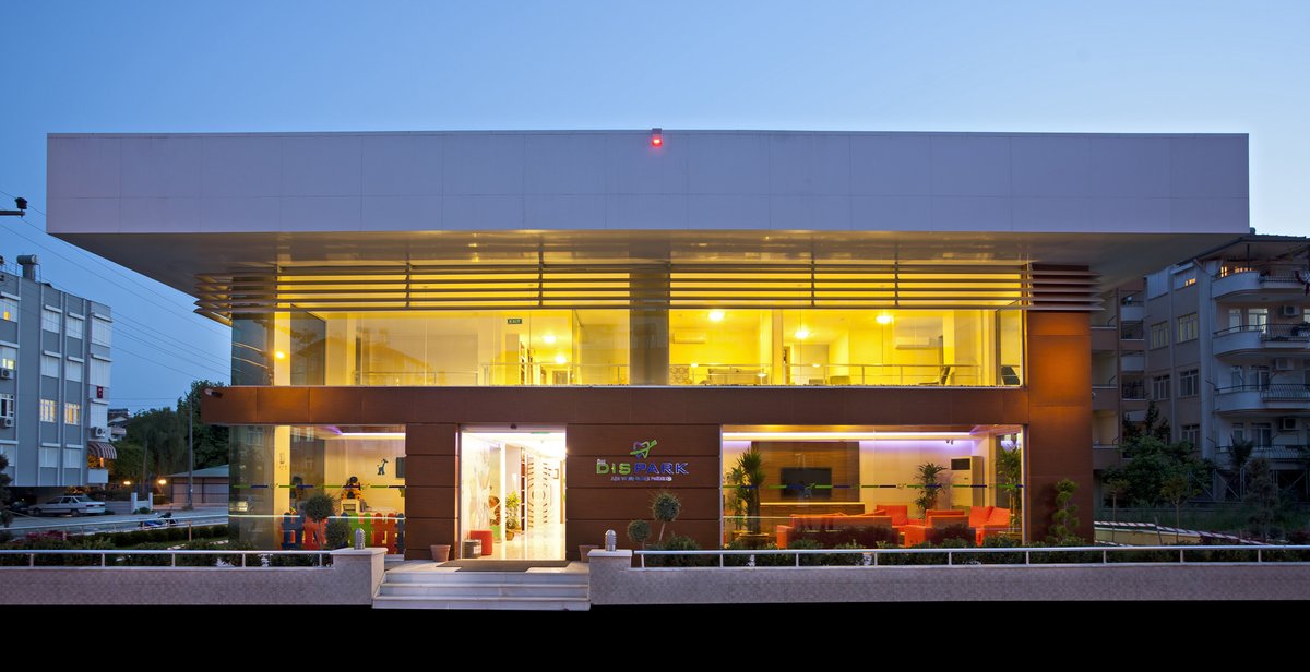 عيادة ديبارك لطب الأسنان - Dişpark Dental Clinic