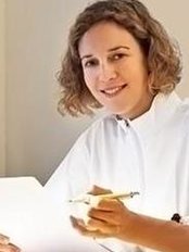 Dott.ssa Valeria Bortoluzzi - Dott.ssa Valeria Bortoluzzi