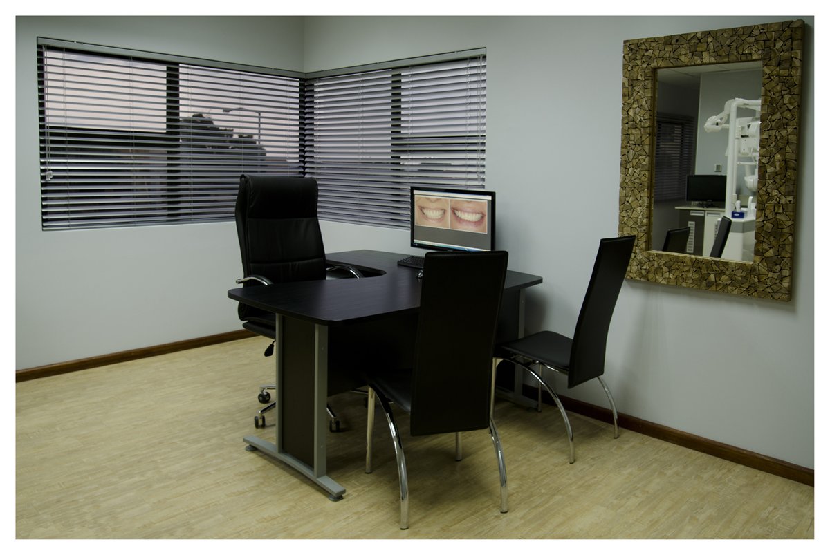 Dr. Adé Meyer Cosmetic Dentistry - Dr. Adé Meyer Cosmetic Dentistry