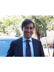 Dr. Alessandro Bianchi - Dr. Alessandro Bianchi