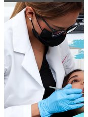 Dr. Alina Meza Ochoa - Dr. Alina Meza Ochoa