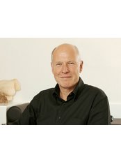 Dr. Andreas Schmidt-Barbo - Dr. Andreas Schmidt-Barbo