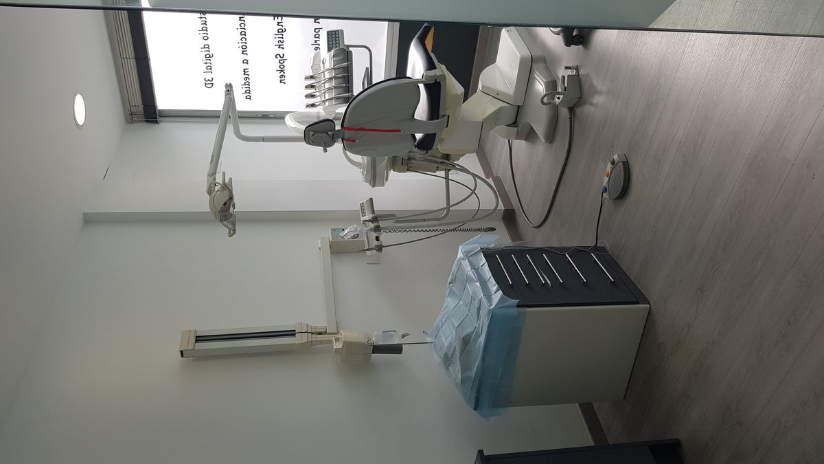 Dr. Badi Haddu (Clinica Dental Sonrisol) - Dr. Badi Haddu (Clinica Dental Sonrisol)