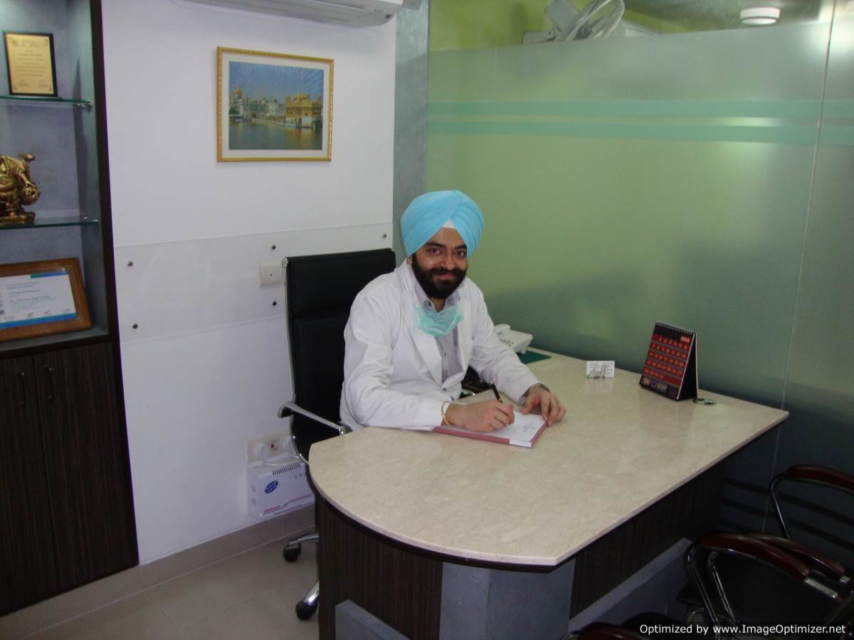 Dr. Balvinder S.Thakkar - Dr. Balvinder S.Thakkar