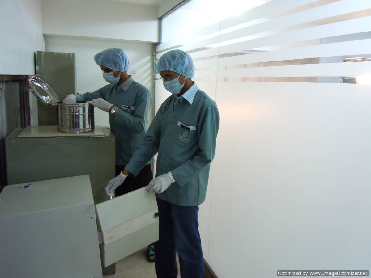 Dr. Balvinder S.Thakkar - Dr. Balvinder S.Thakkar