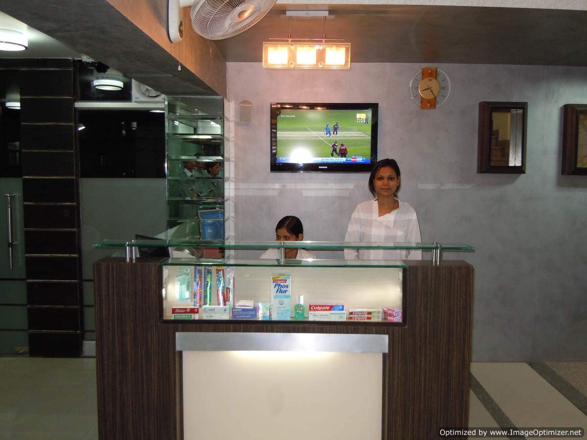 Dr. Balvinder S.Thakkar - Dr. Balvinder S.Thakkar