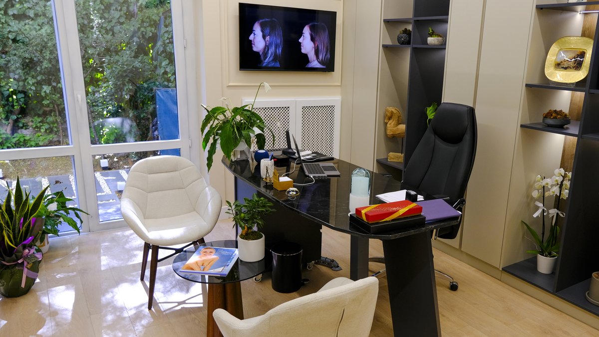 Dr Burak Pasinlioglu - Dr Burak Pasinlioglu