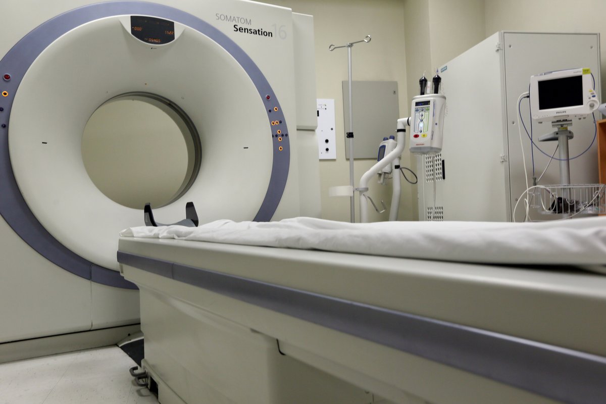 Dr. César Zepeda Najar - Dr. César Zepeda Najar