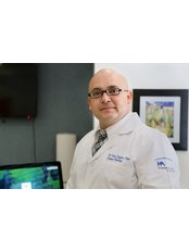 Dr. César Zepeda Najar - Dr. César Zepeda Najar