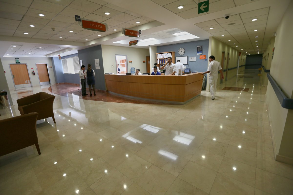 Dr. César Zepeda Najar - Dr. César Zepeda Najar