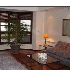 Dr. Claudio N. Saladino - Dr. Claudio N. Saladino