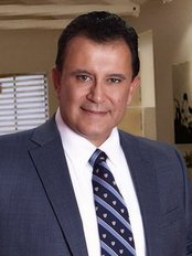 Dr Cosme Cardenas - Dr Cosme Cardenas