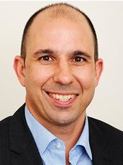 Dr Damon Thomas - Dr Damon Thomas