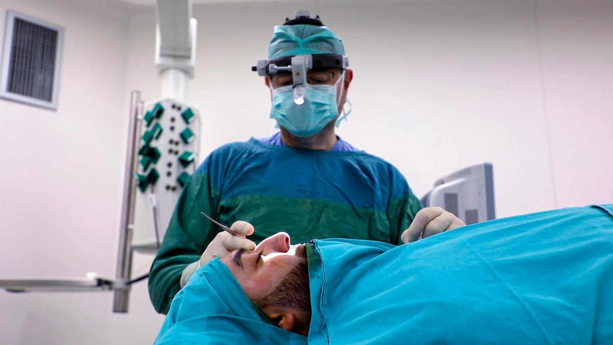 Dr Ercan Demiray MD, Aesthetic and Plastic Surgeon - Dr Ercan Demiray MD, Aesthetic and Plastic Surgeon