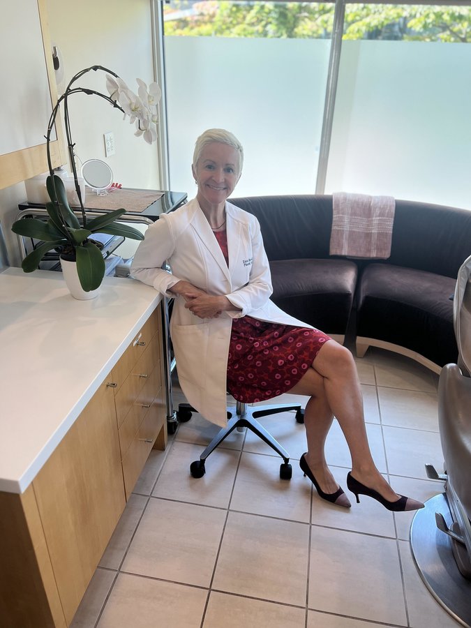 Dr. Esta Bovill - Dr. Esta Bovill