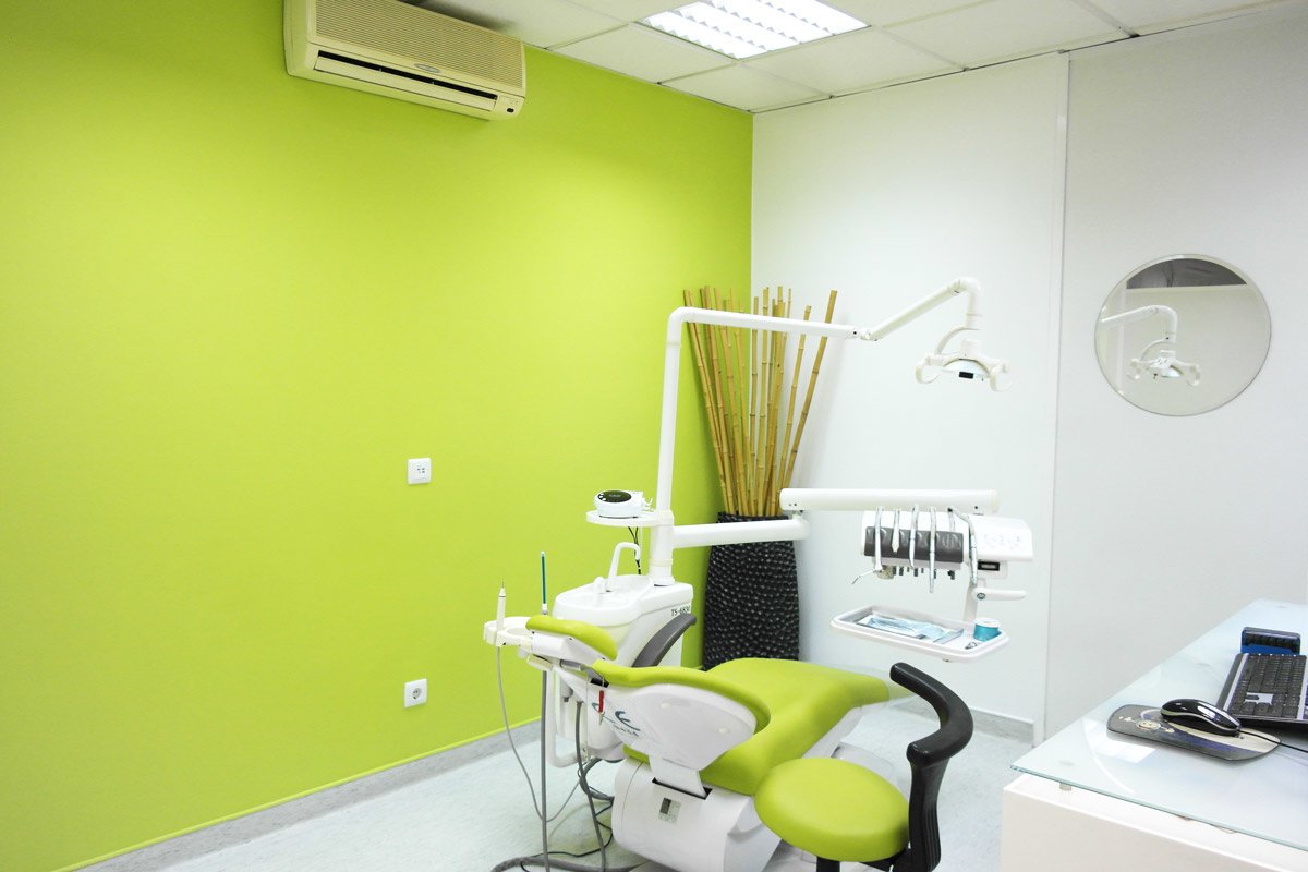 Dr. Evaldo Rigolon Dental Clinic - Dr. Evaldo Rigolon Dental Clinic