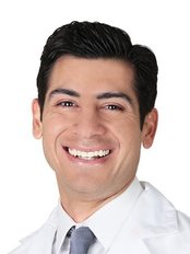 Dr. Francisco Amaya Plastic Surgeon - Dr. Francisco Amaya Plastic Surgeon