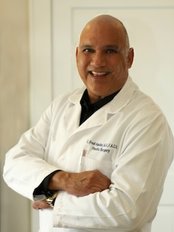 Dr. Fred Aguilar, Aesthetic Plastic Surgery - Bellaire - Dr. Fred Aguilar, Aesthetic Plastic Surgery - Bellaire