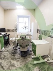 الدكتور إيفان بانايوتوف أخصائي Invisalign - Dr. Ivan Panaiotov Invisalign Specialist