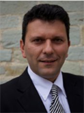 الدكتور جانيس Constantinidis، دكتوراه في الطب، دكتوراه - Dr. Jannis Constantinidis, MD, Ph.D.