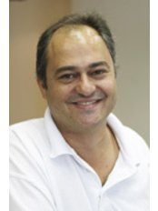 الدكتور جون تاراتوريس - Dr. Jon Taratoris