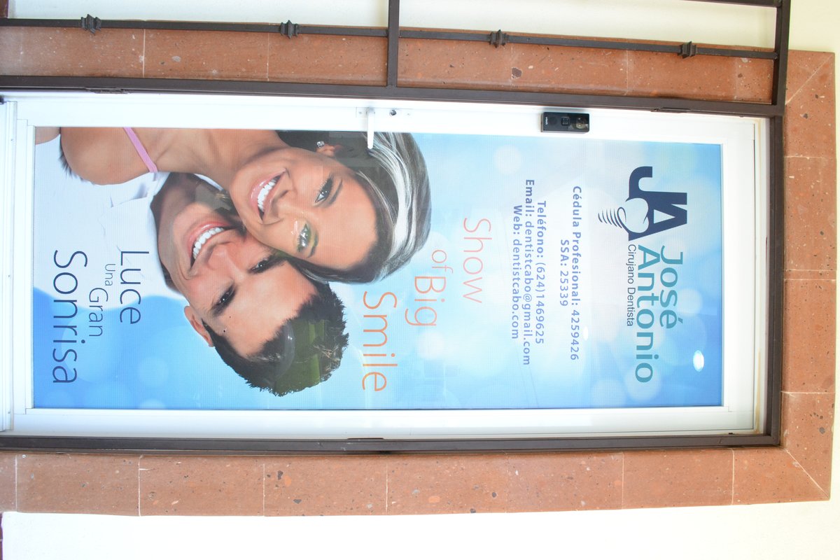 Dr. Jose Antonio Garcia Montemayor - Dr. Jose Antonio Garcia Montemayor