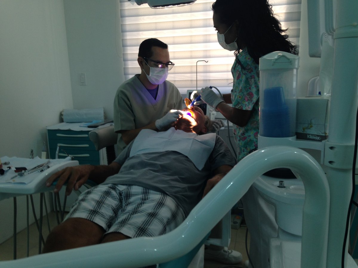 Dr. Jose Antonio Garcia Montemayor - Dr. Jose Antonio Garcia Montemayor