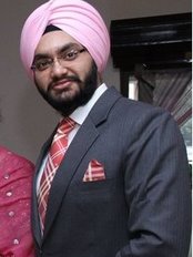 مركز الدكتور كوشار لطب الأسنان وتقويم الأسنان - Dr Kochhars Children| Dental & Orthodontic Centre