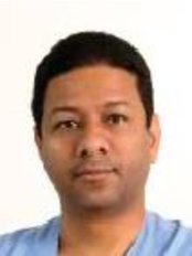 Dr. Luis Antonio Pinedo - Dr. Luis Antonio Pinedo