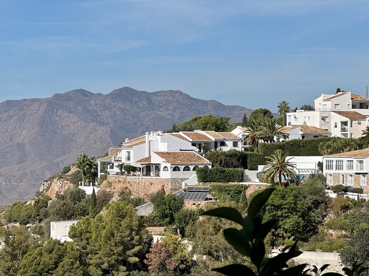 Dr. Luis Da Cruz - Dr. Luis Da Cruz