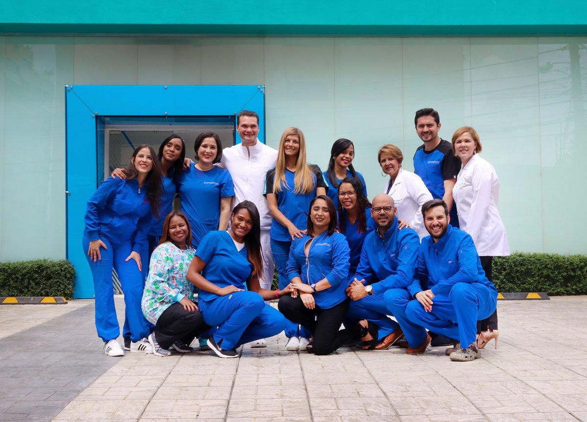 Dr Mariano Estrada CENTRO IMPLANTES Y ESTETICA - Dr Mariano Estrada CENTRO IMPLANTES Y ESTETICA