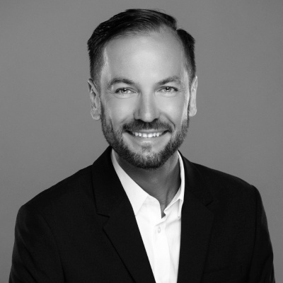 Dr Martin Rachwalski I Facial Surgery - Dr Martin Rachwalski - Facial Surgery