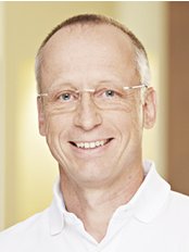 Dr. Matthias Christ - Dr. Matthias Christ