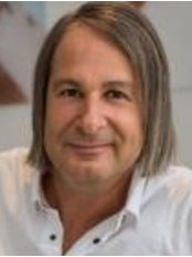 Dr. med. Claudius Lachmann - Dr. med. Claudius Lachmann