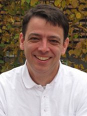 Dr. Michael Jackisch - Dr. Michael Jackisch