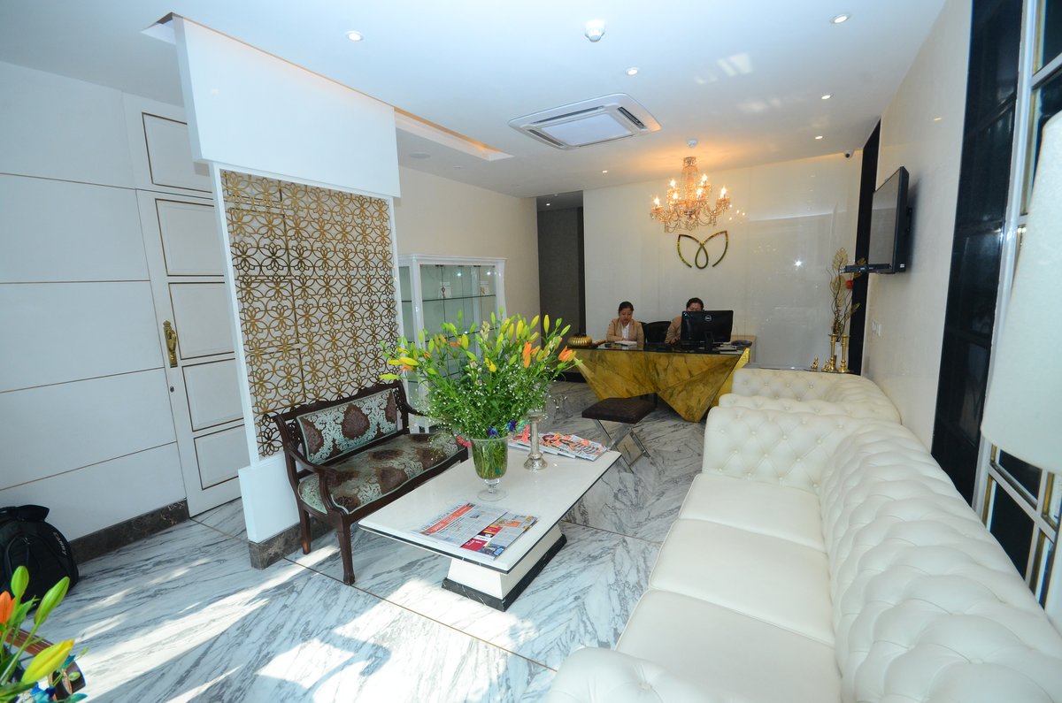 Dr. Monisha - Aesthetics - Dr. Monisha - Aesthetics