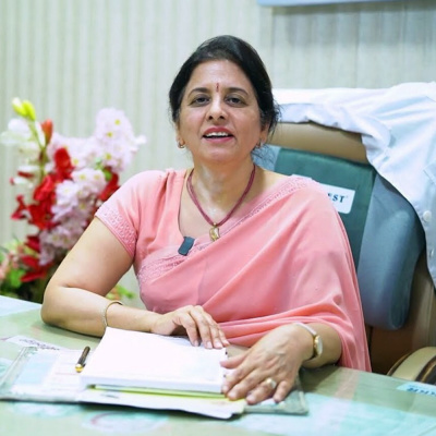 Dr. Neeru Thakral - Obstetrician and Gynecologist | Fertility and IVF Specialist in Gurgaon - Dr. Neeru Thakral - Obstetrician and Gynecologist | Fertility and IVF Specialist in Gurgaon