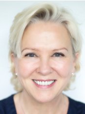 Dr Nicola Willis - Dr Nicola Willis