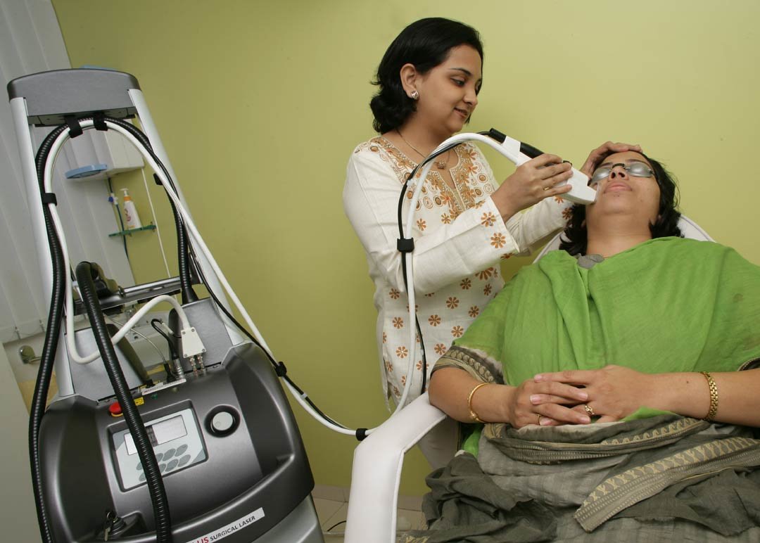 Dr. Parag Sahasrabudhe - Dr. Parag Sahasrabudhe